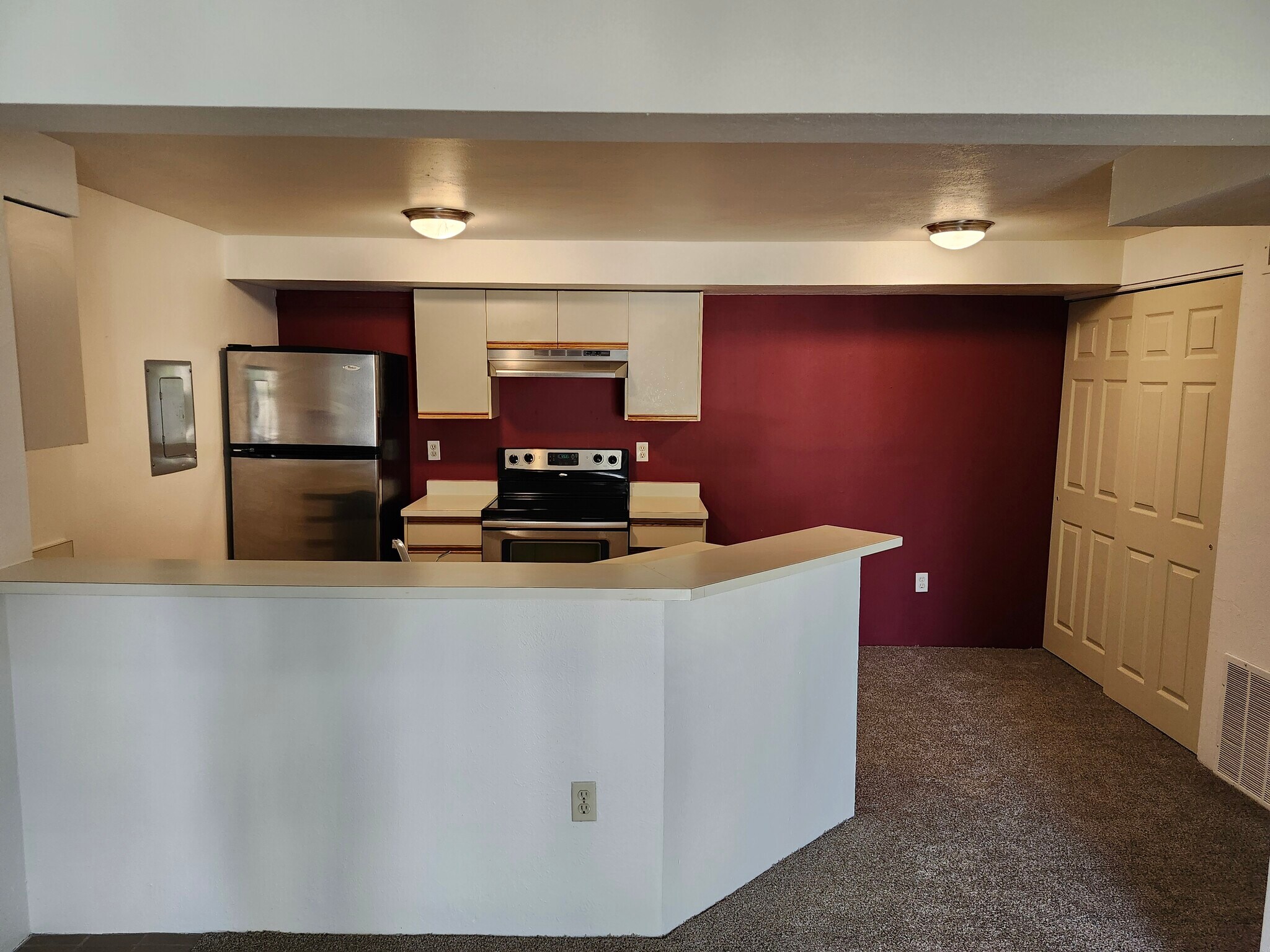 Building Photo - 70 S Boulder Cir