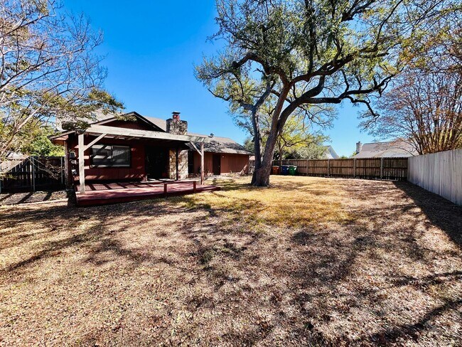 Building Photo - 11300 Maidenstone Dr