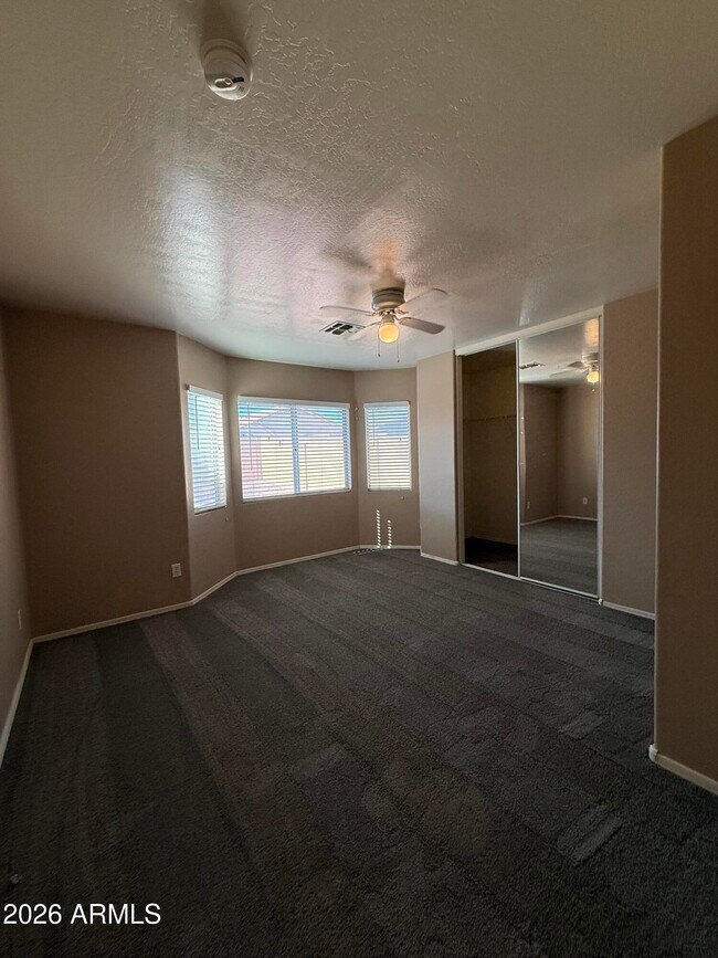 Building Photo - 12622 W Corrine Dr