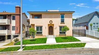 Building Photo - 569 E Cypress Ave