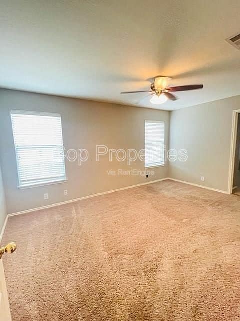 Building Photo - 9819 Autumn Pl