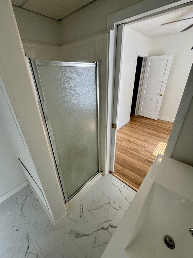 Building Photo - 1530 Yancey St