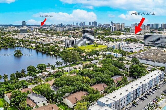 Building Photo - 19212 NE 25th Ave