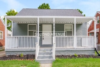 Building Photo - 206 Escalon St