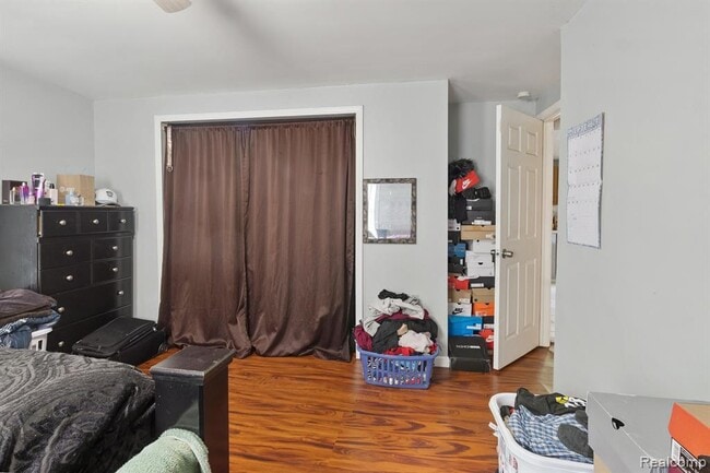 Building Photo - 5315 Edgewood St