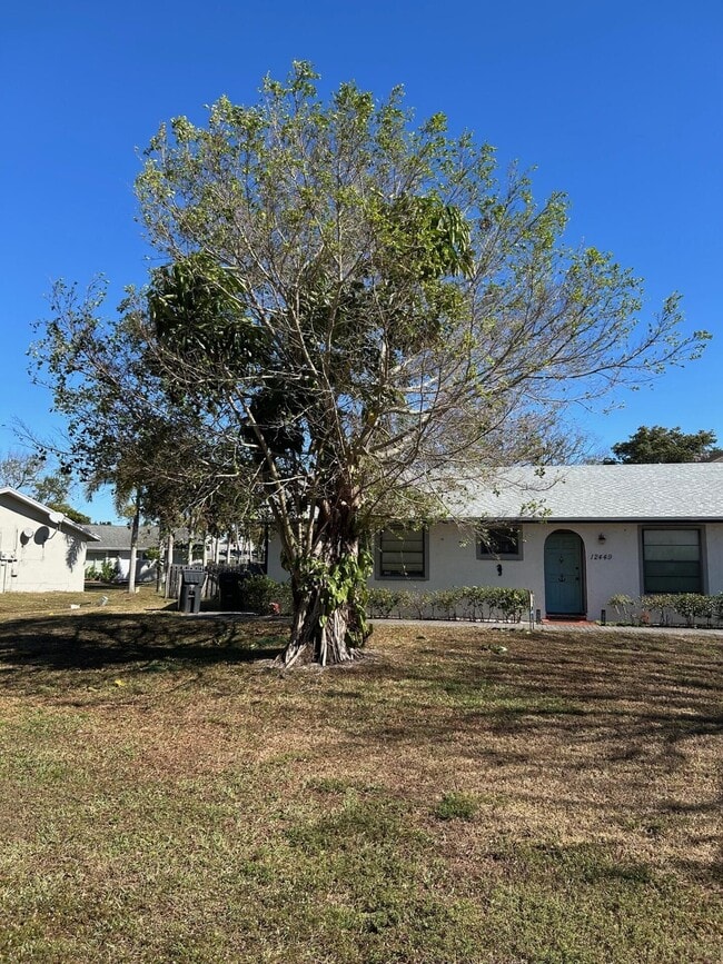 Building Photo - 12449 Westhampton Cir