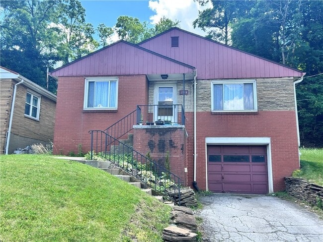 Building Photo - 3715 Beechwood Blvd