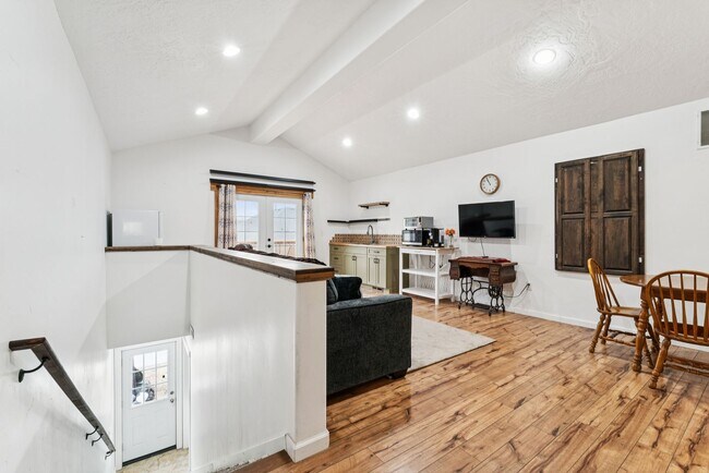 Building Photo - Spacious 4 Bed + Bonus | 3 Bath | 2,760 Sq Ft | Star, Idaho