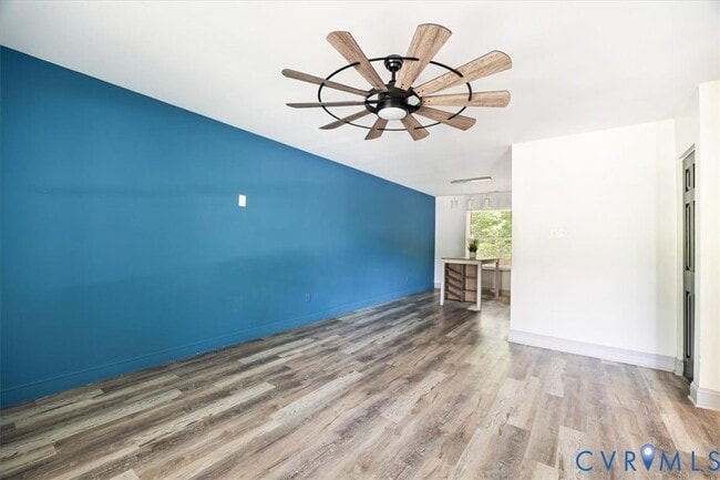 Building Photo - 4701 Lucinda Ln