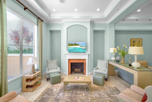 Building Photo - 630 S Sapodilla Ave