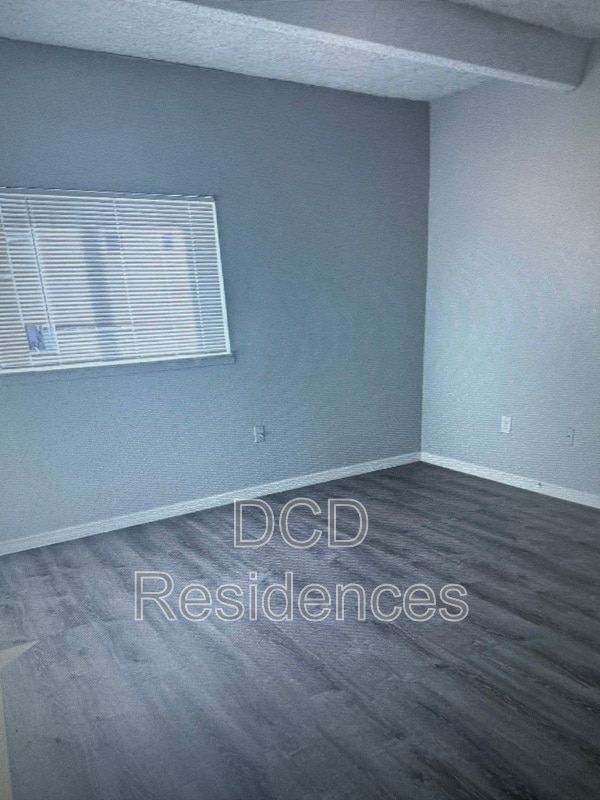 Building Photo - 8310 Oak Forest Ct