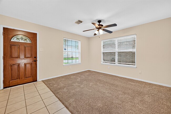 Building Photo - 11739 Edenstone Dr
