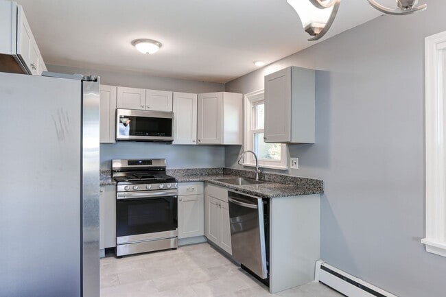 Building Photo - 3 Bedroom home in Silver Spring Twp.