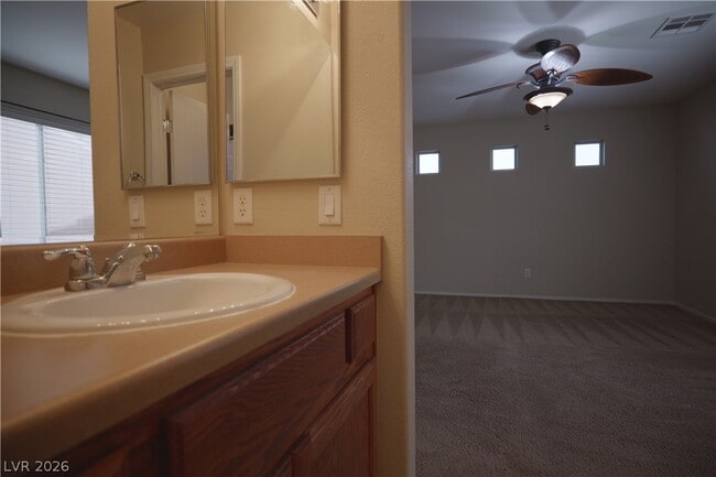 Building Photo - 6026 Alachua St