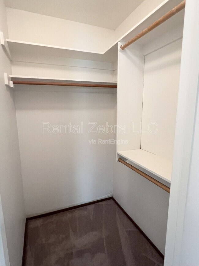Building Photo - 2125 Northridge Dr