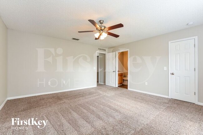 Building Photo - 938 Leeward Dr