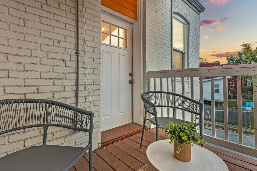 Building Photo - 3101 Old Rte 66