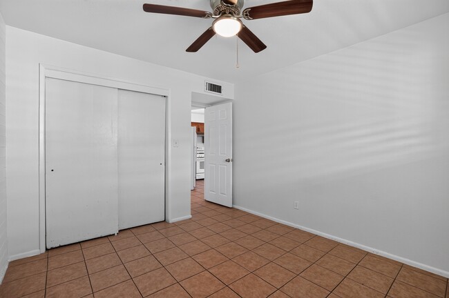 Building Photo - 4214 N 17th St