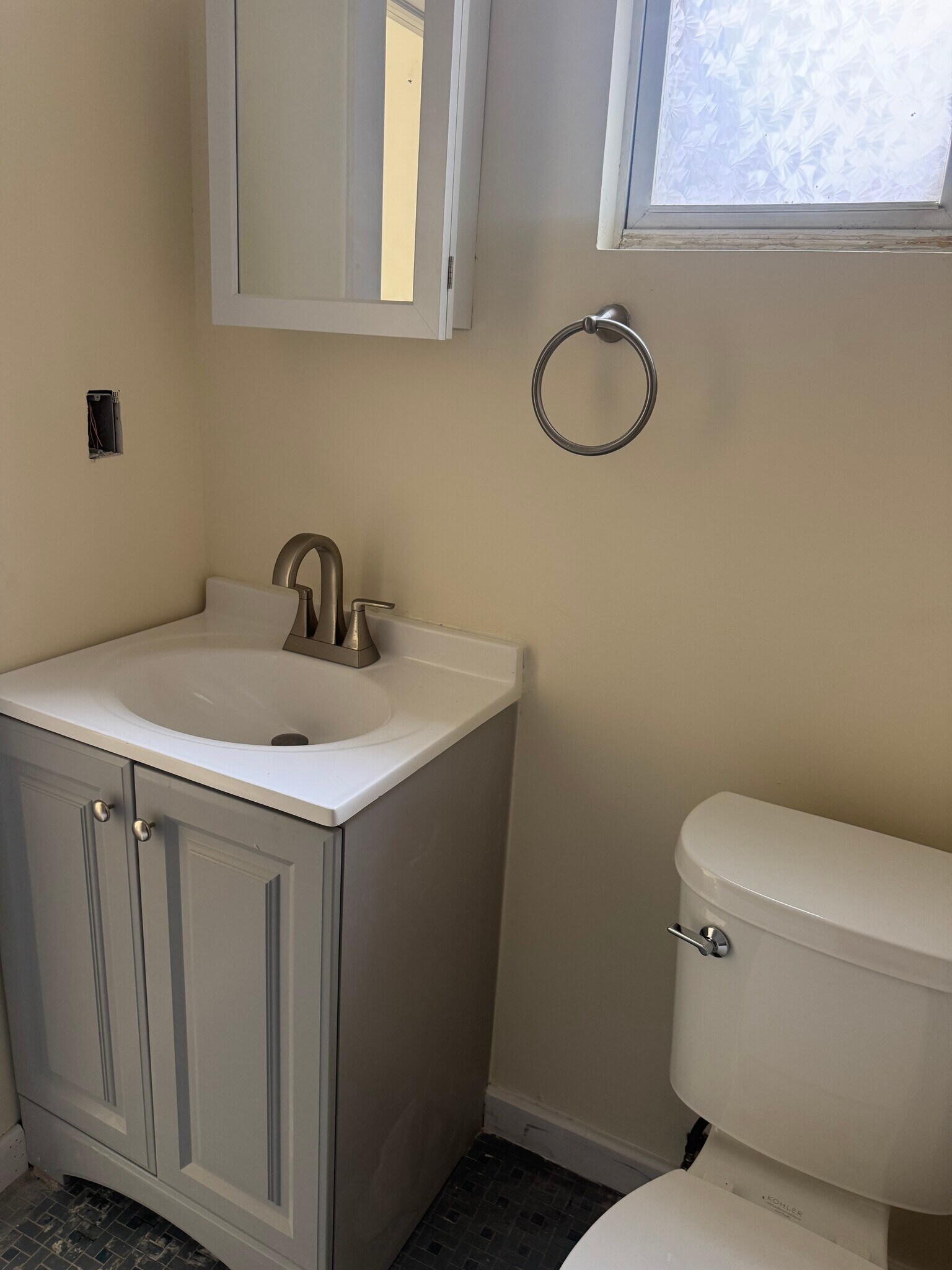 Building Photo - 213 Harrison Ave