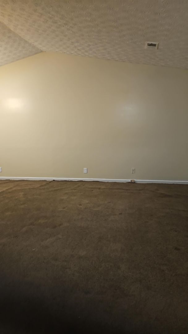 Building Photo - New Year's Move In Special!!!  Renovated 3 Bedroom/2.5 Bath Home For Rent In Convenient Jonesboro...