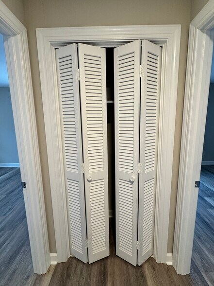 Building Photo - 821 Buck Swamp Rd