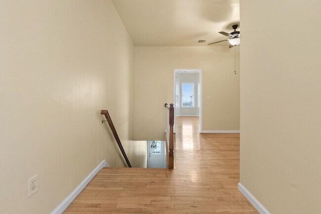 Building Photo - 155 Arlington Ave