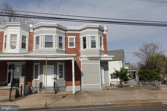 Building Photo - 101 S Brown St