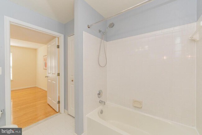 Building Photo - 4116 Monument Ct