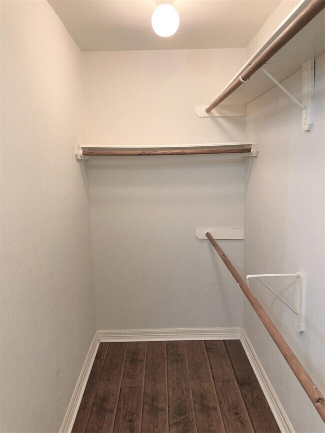 Building Photo - 21215 Branford Hills Ln