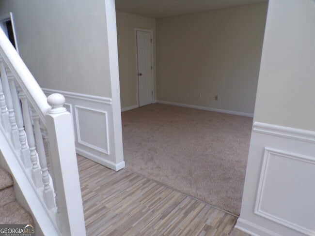 Building Photo - 1527 Paceville Ct NE