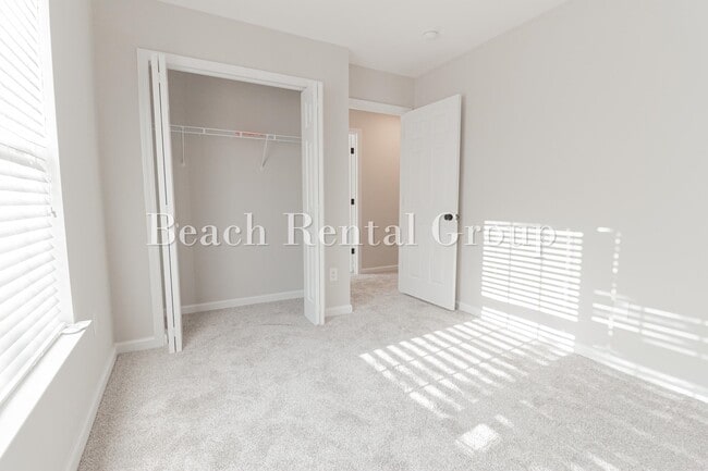 Building Photo - 413 Cotton Grass Dr