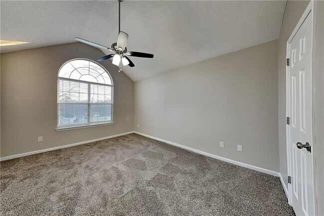 Building Photo - 3310 N Winds Trail