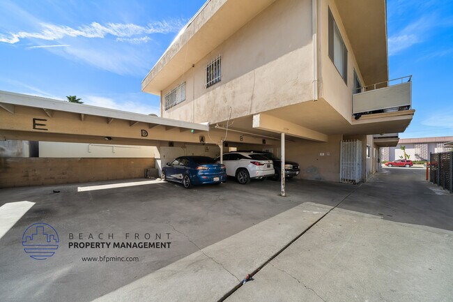 Building Photo - 12236 Manor Drive