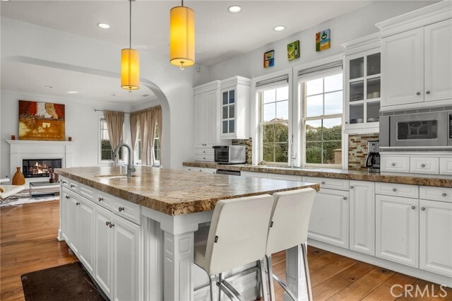 Building Photo - 8001 S Ocean Bluff Dr