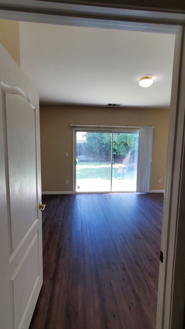 Building Photo - 11015 Claro De Luna Dr