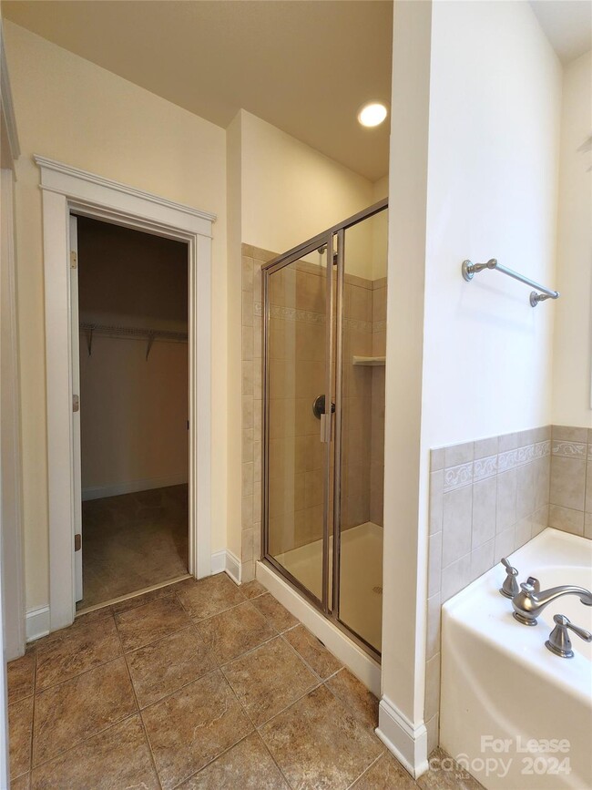 Building Photo - 2701 White Pines Court