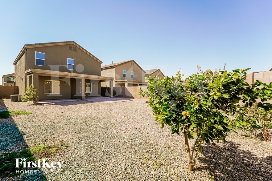 Building Photo - 12239 E Metz Dr