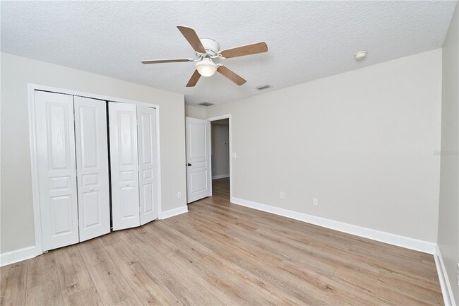 Building Photo - 23903 Sardinia Dr