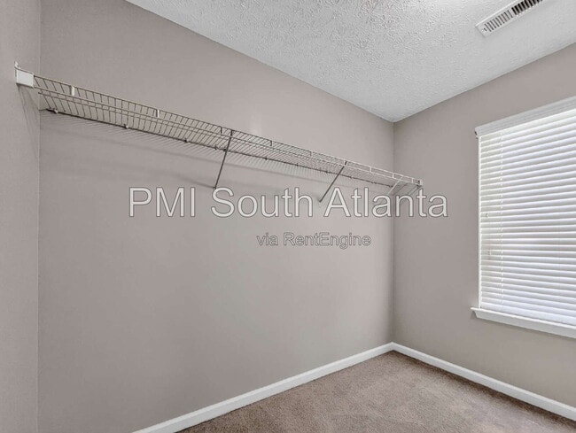 Building Photo - 5722 Shoals Pl Trail