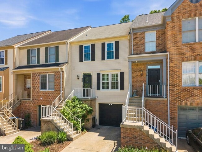 Building Photo - 6837 Malton Ct