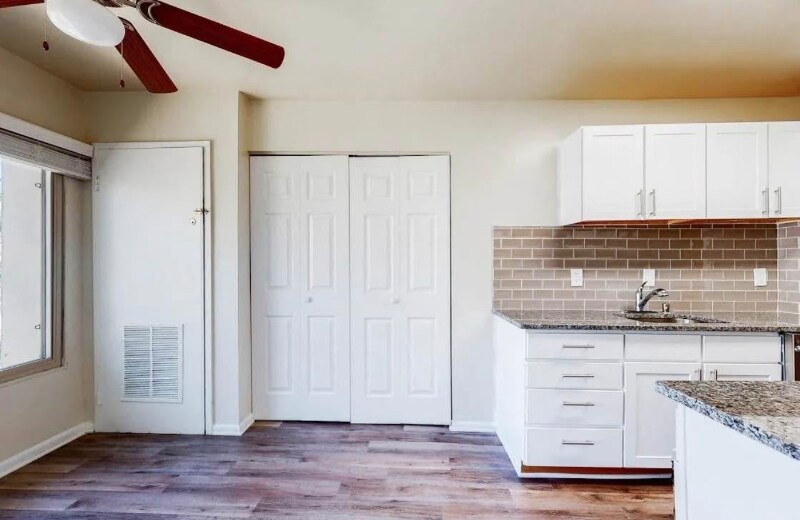 Building Photo - 14163 Castle Blvd