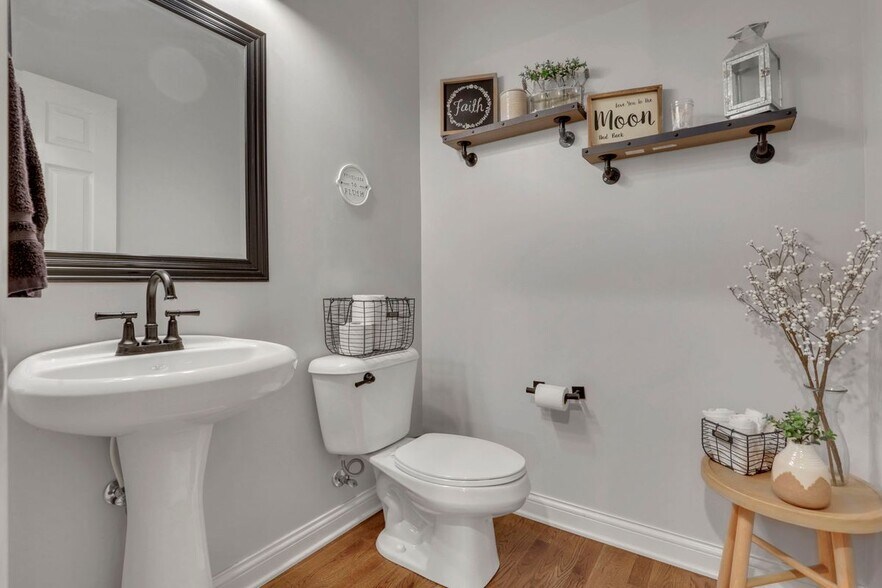 Building Photo - 7097 Pleasant Colony Cir