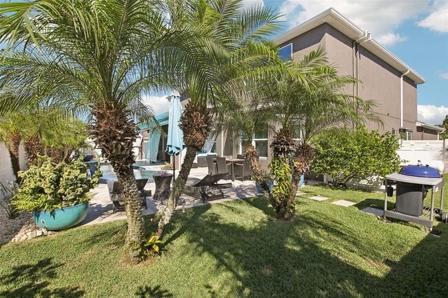 Building Photo - 2624 Kenchester Loop