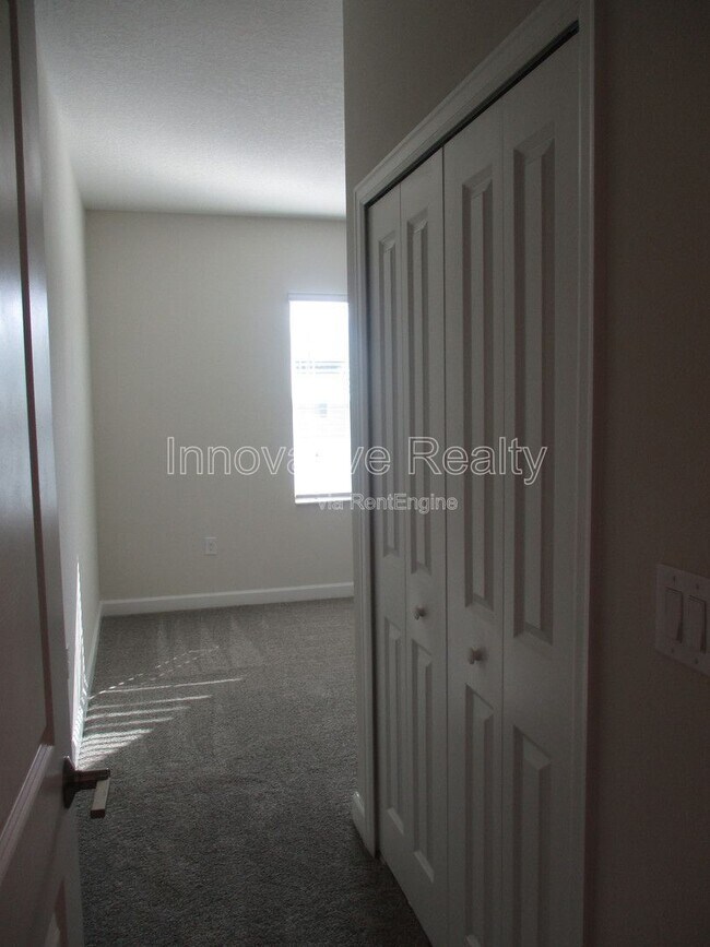 Building Photo - 12096 Scrub Palm Ln