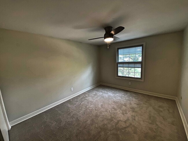 Building Photo - 7446 S Hudson Way