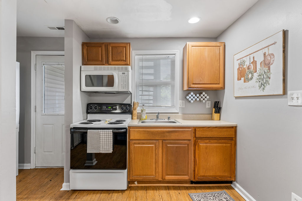 Building Photo - 915 Lafayette Blvd