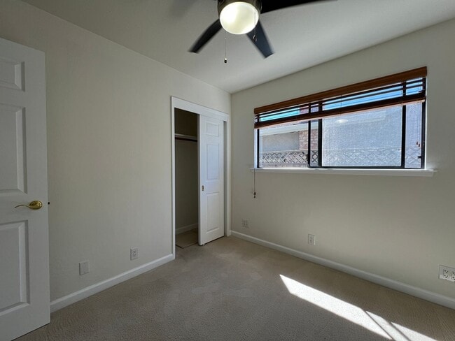 Building Photo - Updated Single Story Home located in Conve...