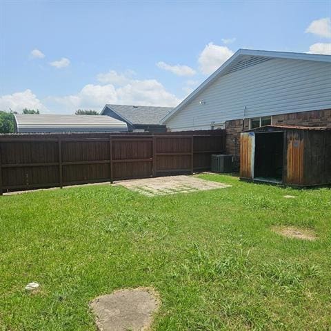 Building Photo - 2221 Ridgedale Dr
