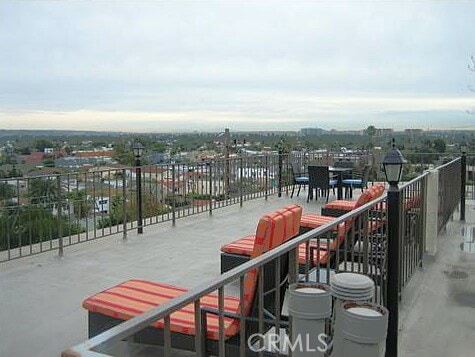 Building Photo - 3111 4th St