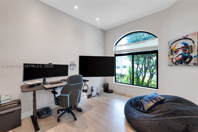 Building Photo - 6586 NW 97th Dr